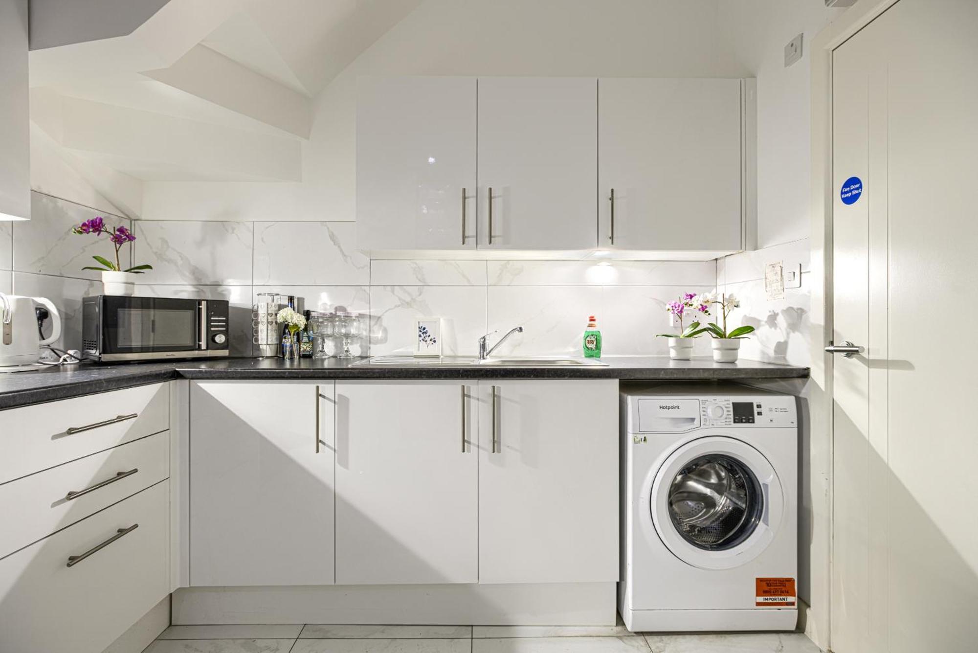 לונדון The Finsbury Deluxe Apartments מראה חיצוני תמונה