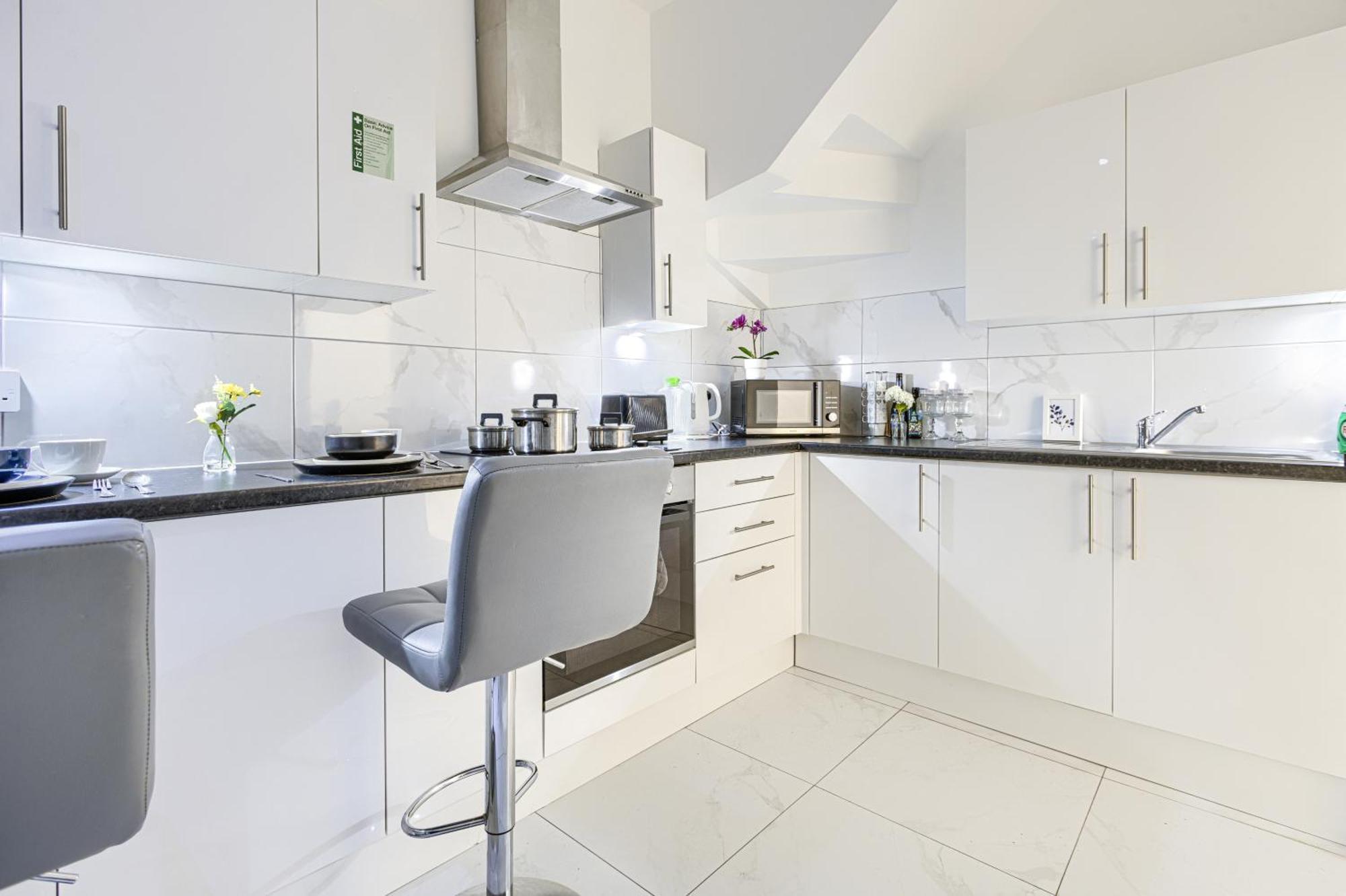 לונדון The Finsbury Deluxe Apartments מראה חיצוני תמונה