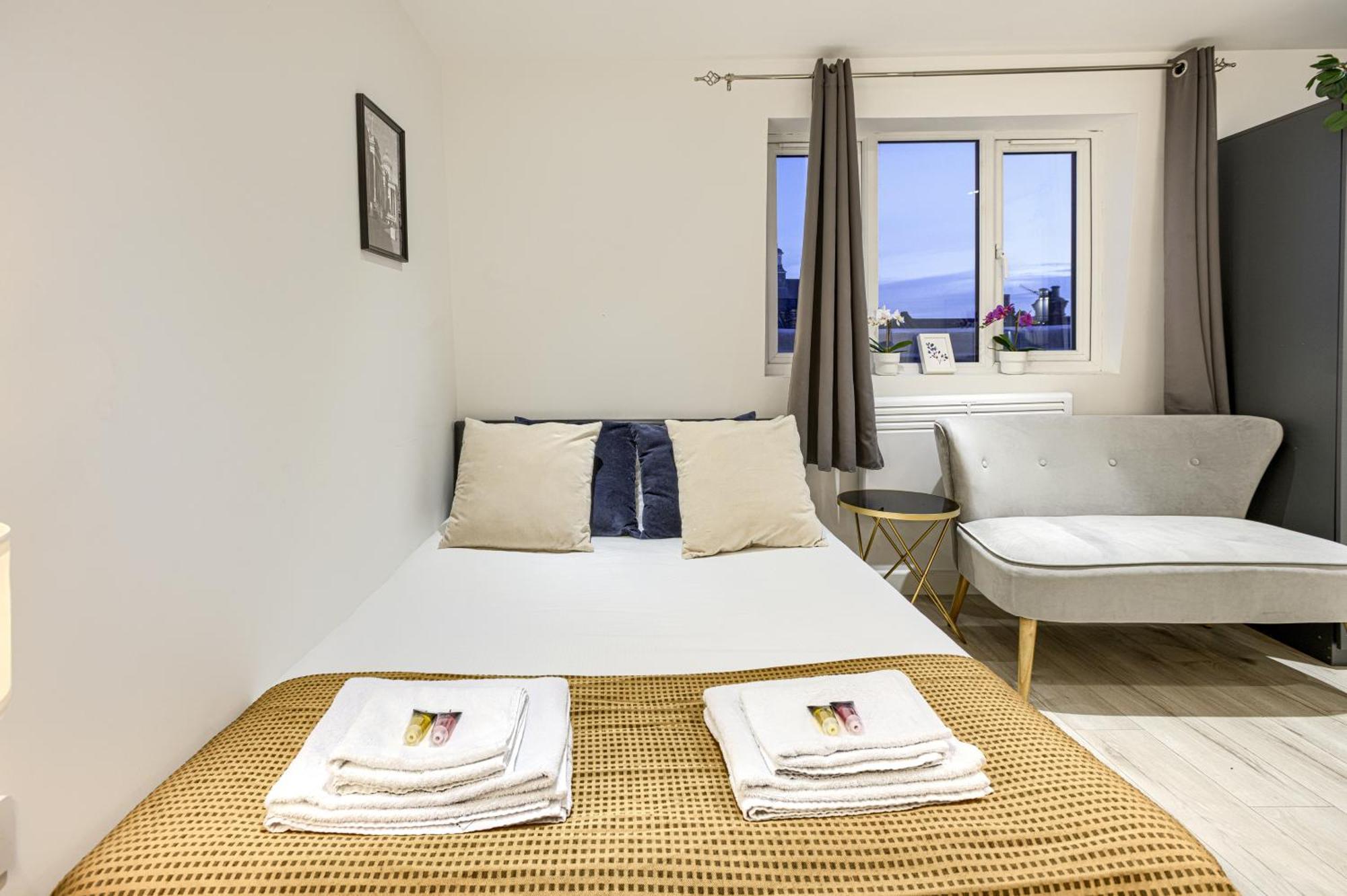 לונדון The Finsbury Deluxe Apartments מראה חיצוני תמונה